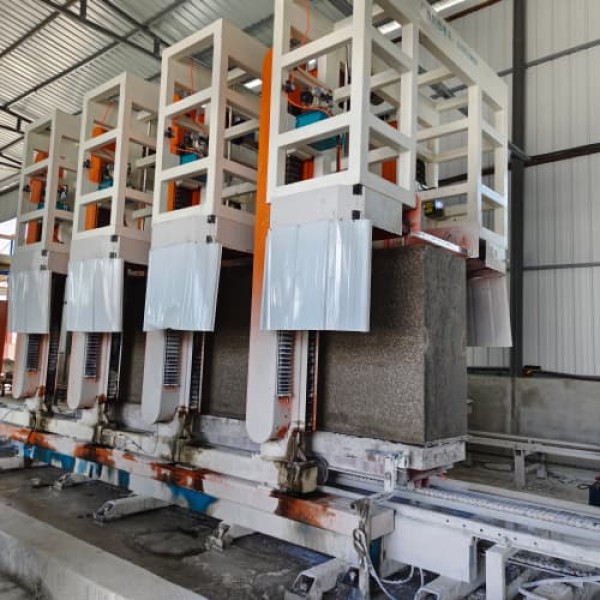 Self-Insulating Block Cutting Machine | CNC Automated Cutter
